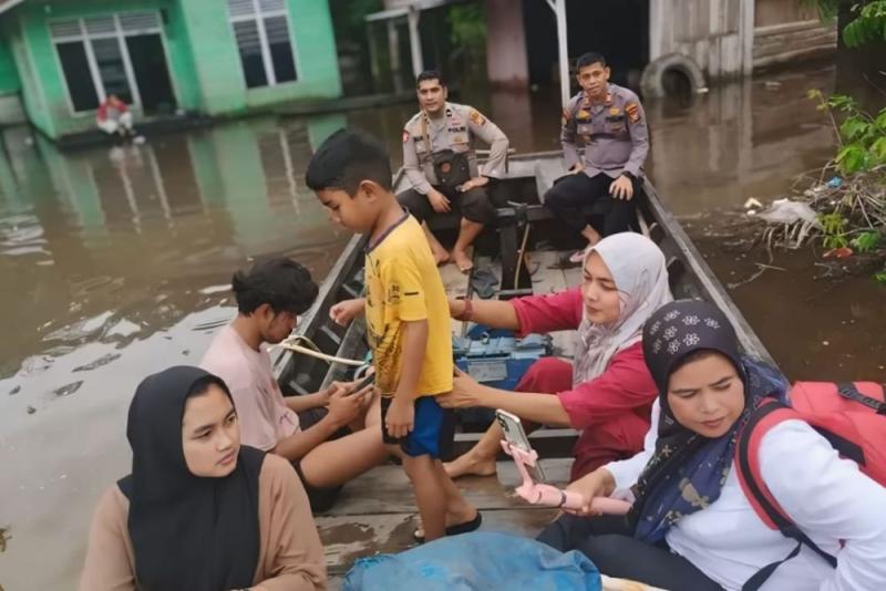 2025-01-17-7009Banjir Pelalawan (media center riau).jpg
